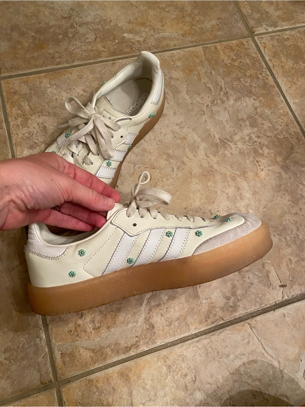 Adidas Sambae shoe - Picture 3 of 8